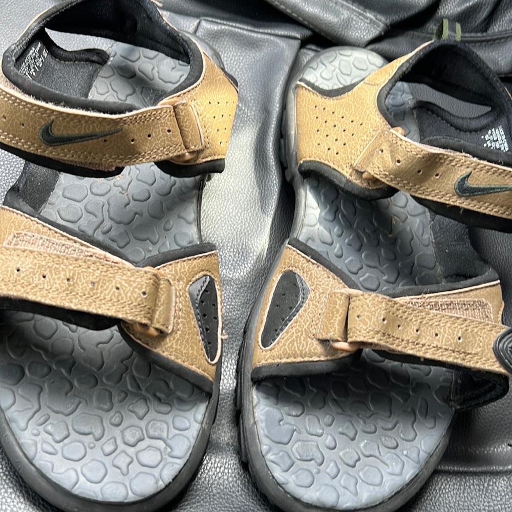 Nike ACG sandals